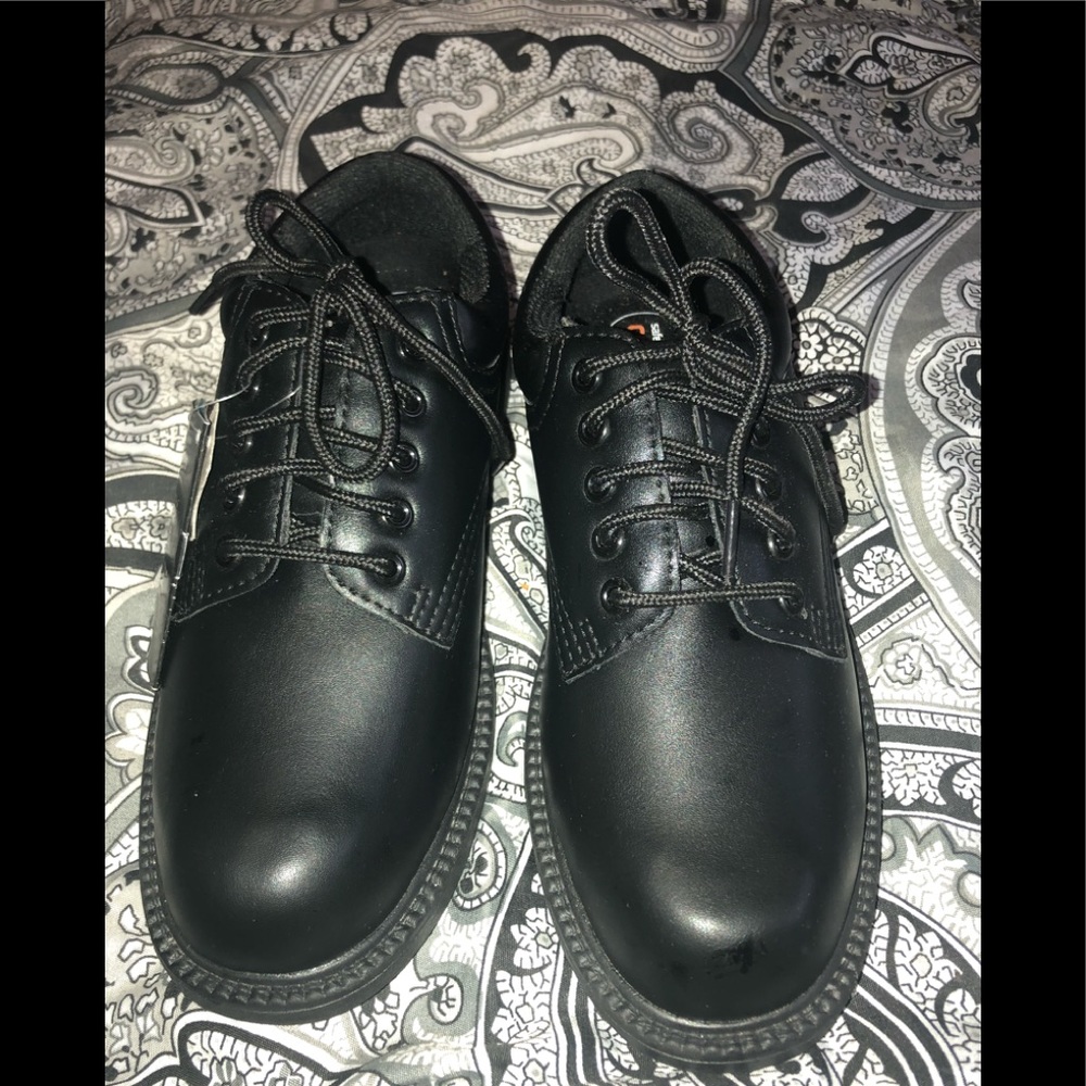 COPY - Slip Resistant shoes